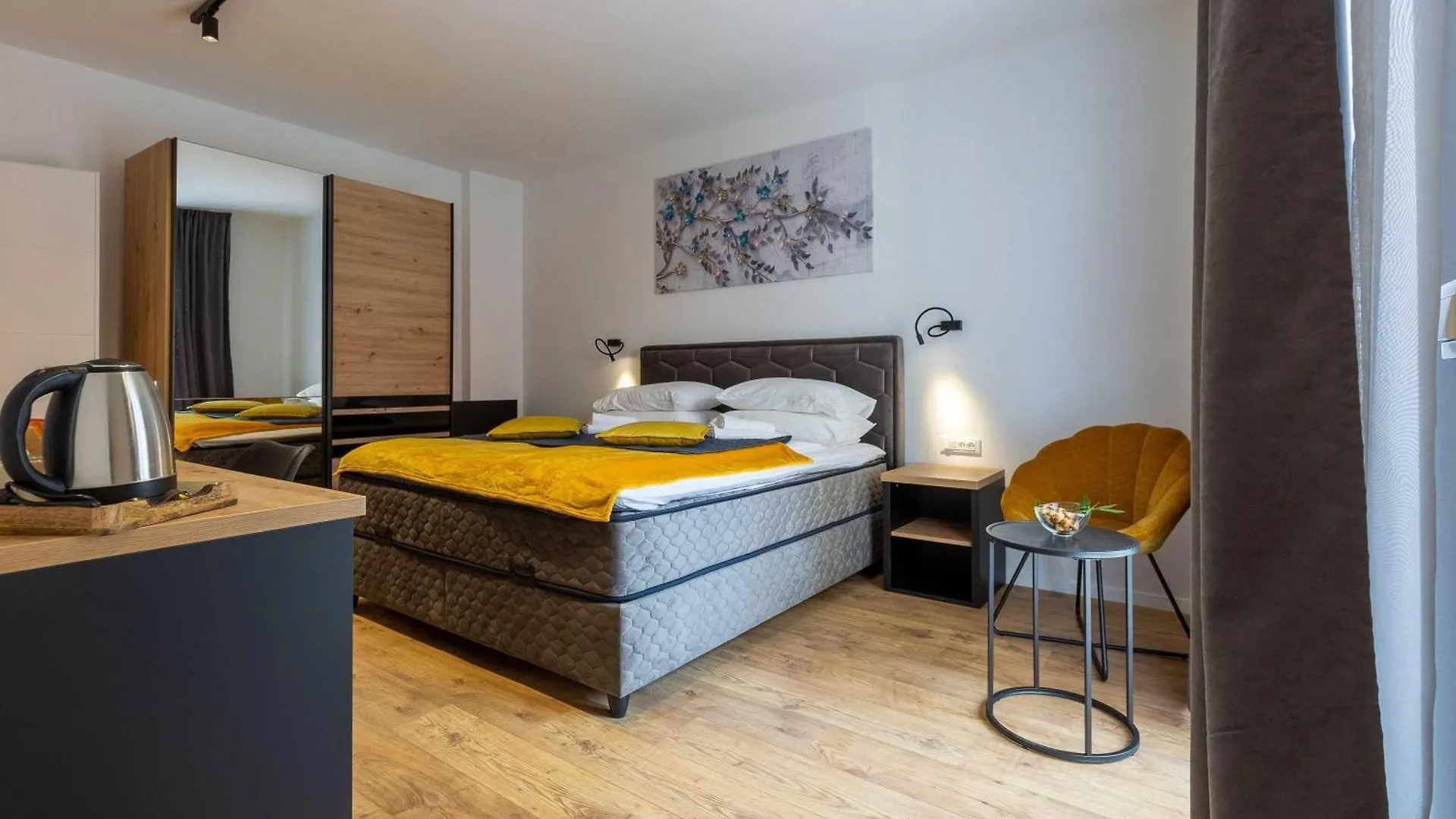 Charming And Elegant Rooms Zadar Historic Center 0*,